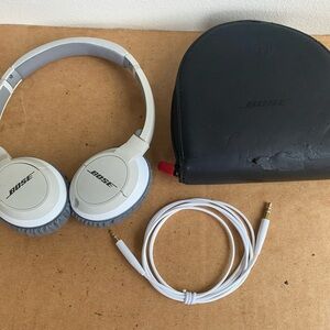 Bose OE2 Headphones ( Wired )
